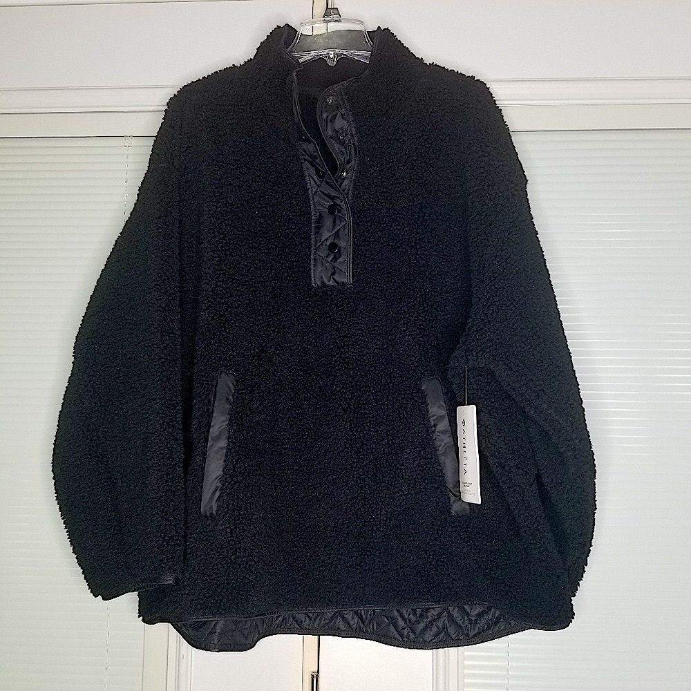NWT Athleta Cozy Sherpa Snap Black Pullover Sweatshirt